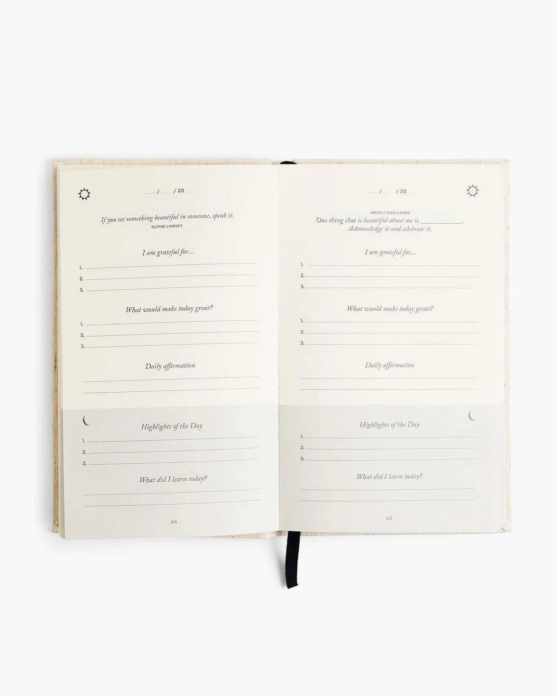 Morning and evening daily entries inside The Five Minute Journal to inspire mindfulness.
